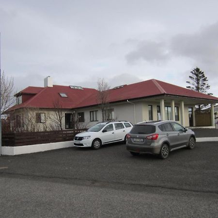 Apotek Guesthouse Höfn Eksteriør billede